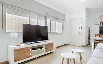 Property slide 14
