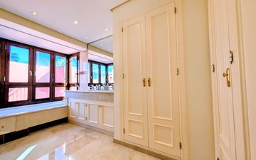 Property slide 28