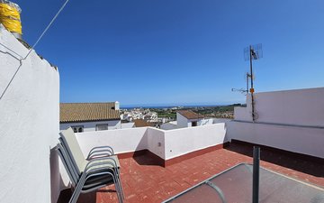 Property slide 33