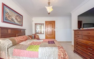 Property slide 14