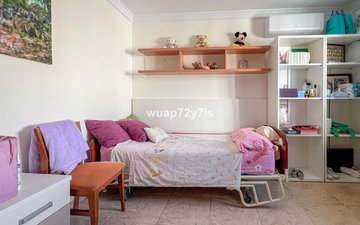 Property slide 19