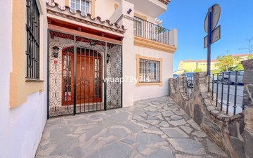 Property slide 33