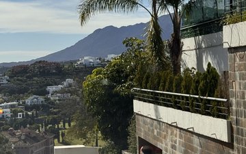 Property slide 44