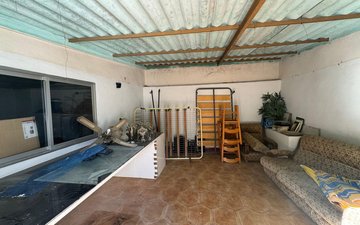 Property slide 19
