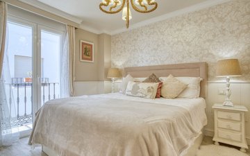 Property slide 17