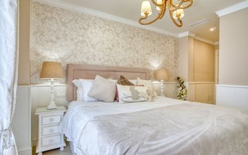 Property slide 18