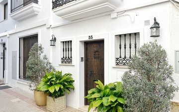 Property slide 46