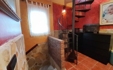 Property slide 17