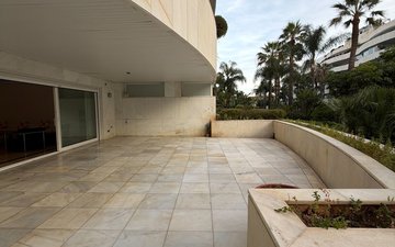 Property slide 20