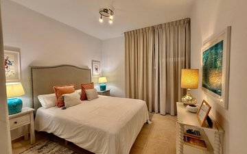 Property slide 17
