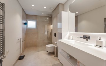 Property slide 21