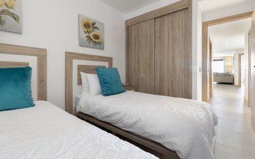 Property slide 32
