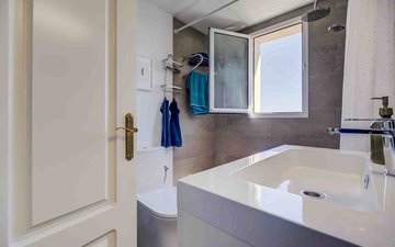 Property slide 34