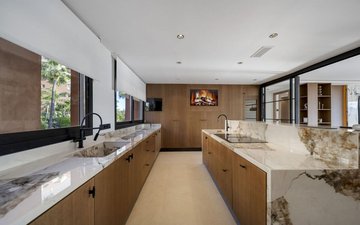 Property slide 15