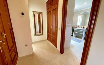 Property slide 22