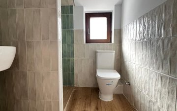 Property slide 14