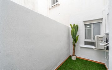 Property slide 22