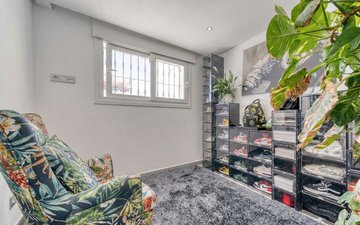 Property slide 27