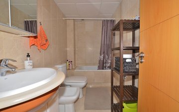 Property slide 18