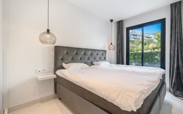 Property slide 20