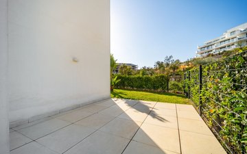 Property slide 25
