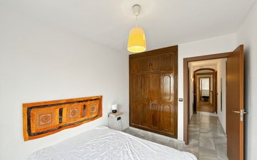 Property slide 33