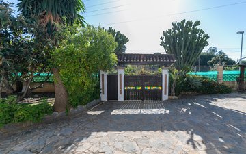 Property slide 8