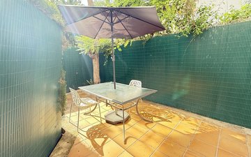 Property slide 23