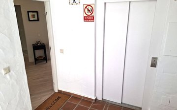 Property slide 32