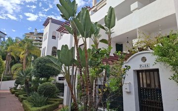 Property slide 33