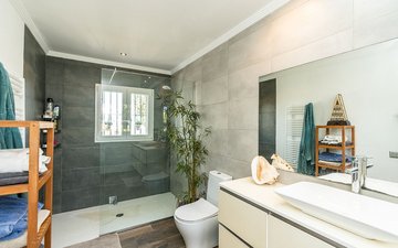 Property slide 15