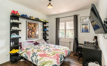 Property slide 19