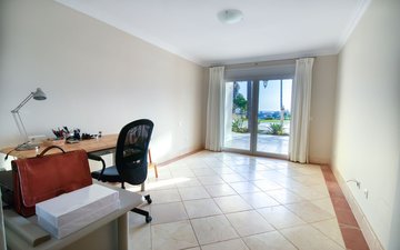 Property slide 18