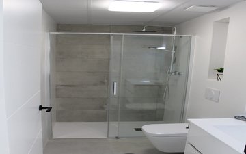 Property slide 17