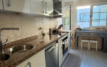 Property slide 41