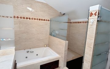 Property slide 31
