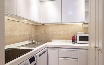 Property slide 22