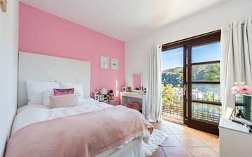 Property slide 17