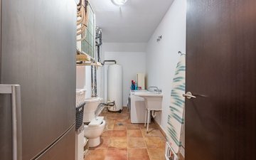 Property slide 23