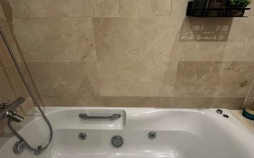 Property slide 22