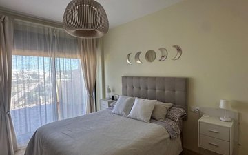 Property slide 25