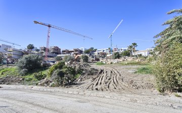 Property slide 6