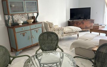 Property slide 11