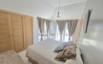 Property slide 15