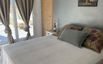 Property slide 9