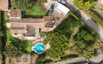 Property slide 48