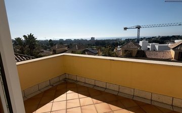Property slide 22