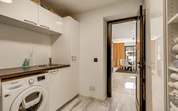 Property slide 19