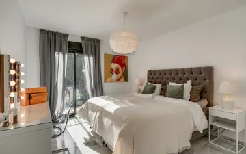Property slide 27