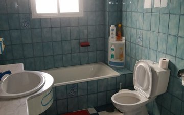 Property slide 17